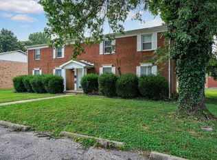 625 Village Ln APT B, Newburgh, IN 47630