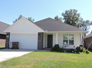 3831 Shady Grove Dr, Pace, FL 32571
