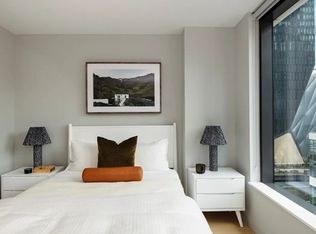 311 11th Ave APT 3220, New York, NY 10001