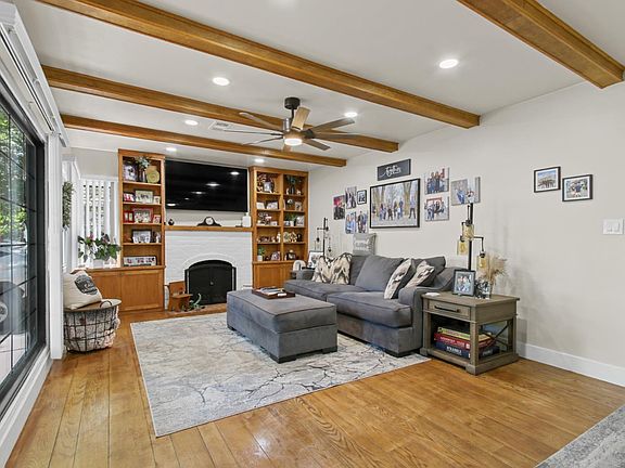 5th image of 308 41st St