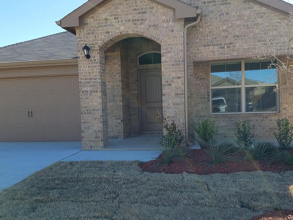 1st image of 724 Walls Blvd