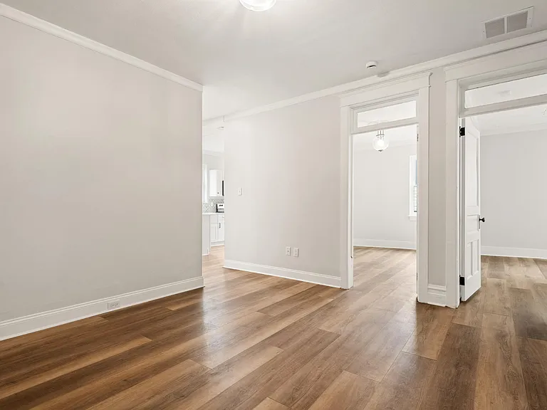 10-14 S Decatur St #12B — Photo 4