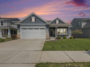 6709 Craftsman Square Dr NE, Rockford, MI 49341