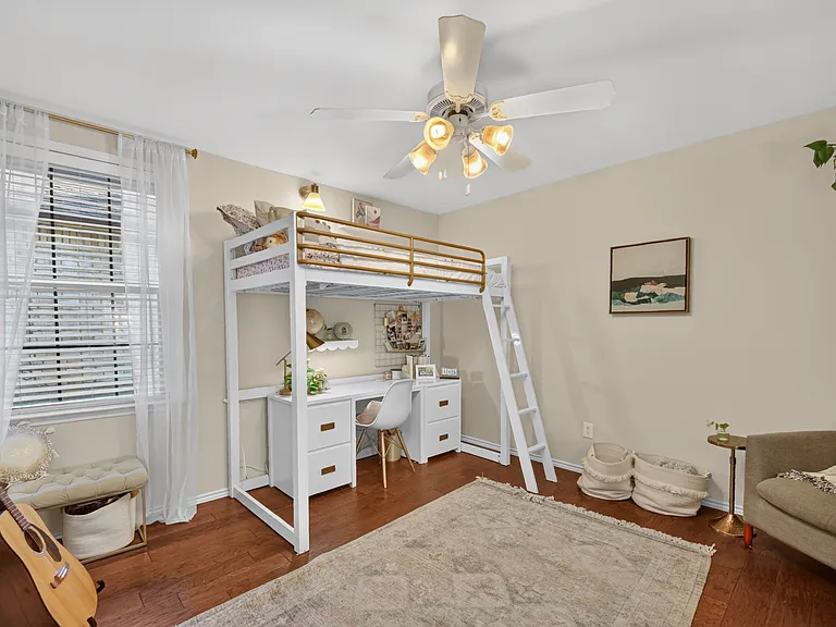 13195 Michelle Dr — Photo 16