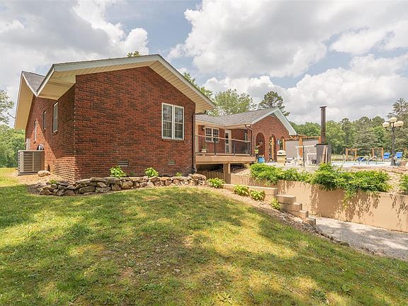 5th image of 1065 County Road 421