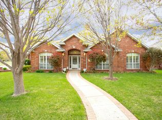 8101 Victory Dr, Amarillo, TX 79119