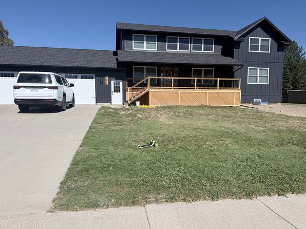 156 Burnham Dr
