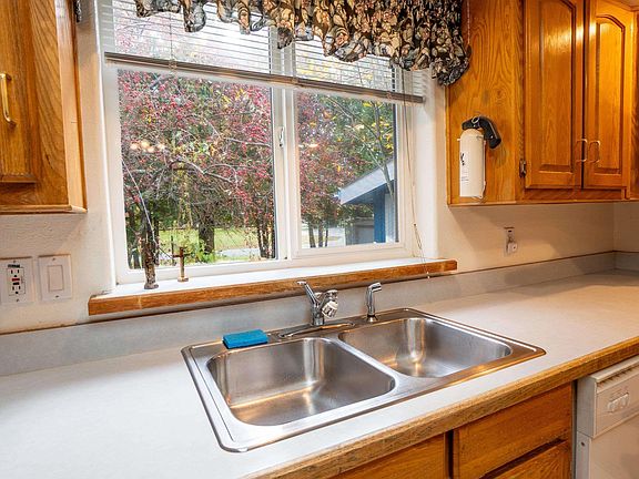 3rd image of 6308 McCall St #6