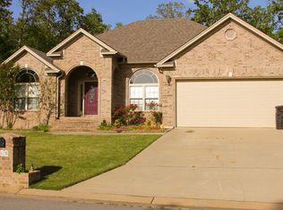 409 Forest Glen Cv, Jacksonville, AR 72076