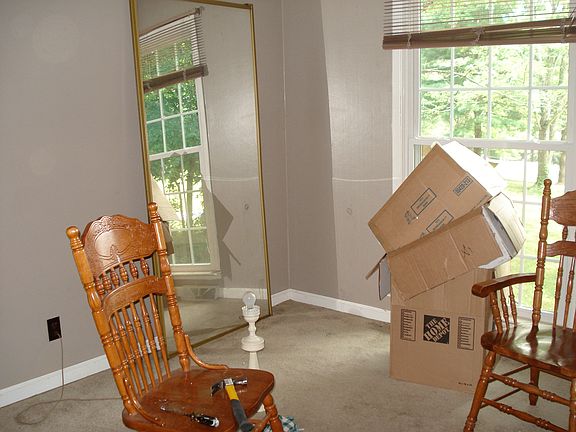 4th image of 2708 Lake Valley Dr