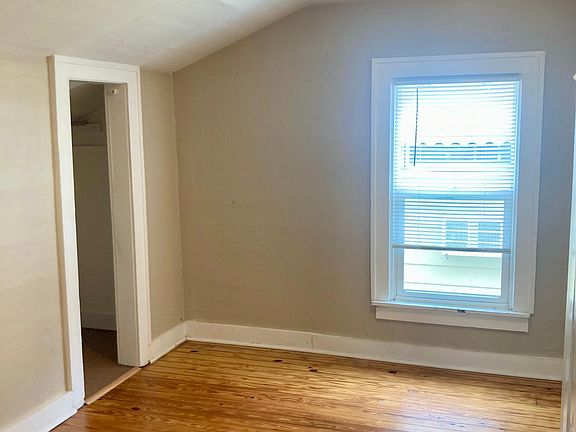 2nd image of 275 Ardmore Dr APT 2