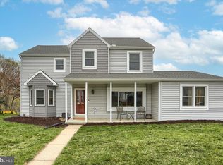 37 Victoria Way, Camp Hill, PA 17011