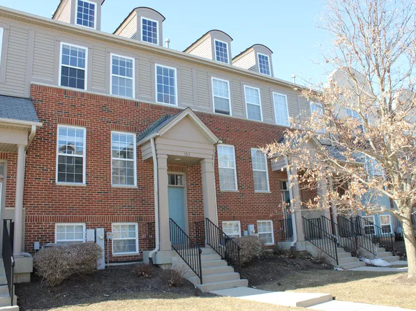 103 Thomas Ct, Grayslake, IL 60030