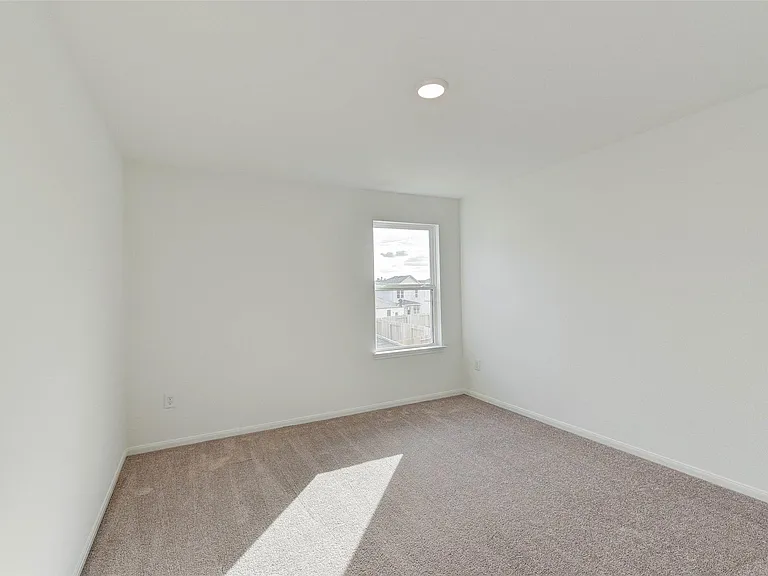 25821 Hedgerow Dr — Photo 37
