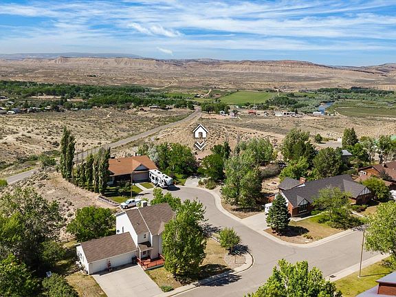 4th image of 505 Vista Cir