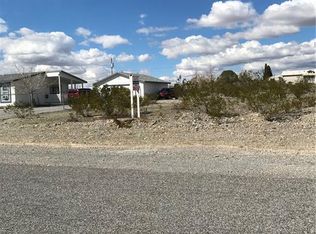 880 Fort Carson Rd, Pahrump, NV 89060