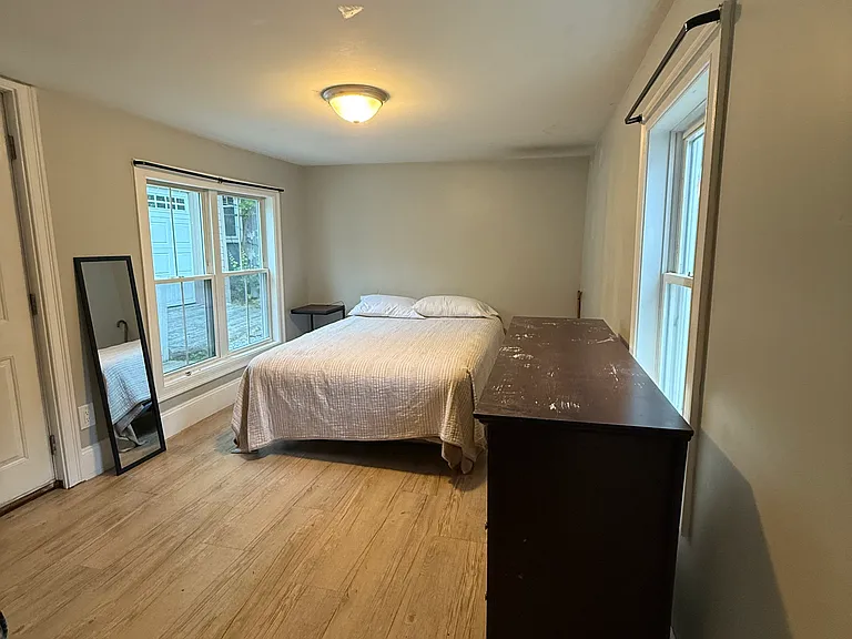 30 Oak St — Photo 10