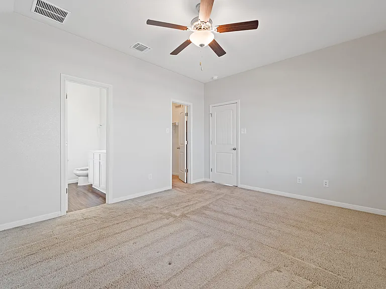 6607 Catherine Dr — Photo 10
