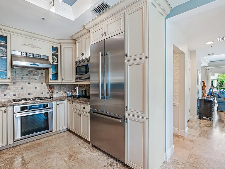 126 Tierra Ln #4 — Photo 8