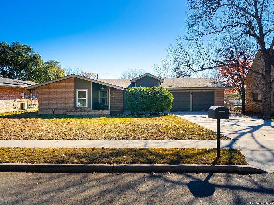 1st image of 2718 Belvoir Dr