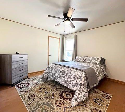 5th image of 3863 Montgomery Blvd NE