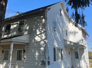 320 Creamery Rd, Reinholds, PA 17569