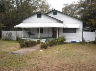 315 Iroquois St, Chickasaw, AL 36611