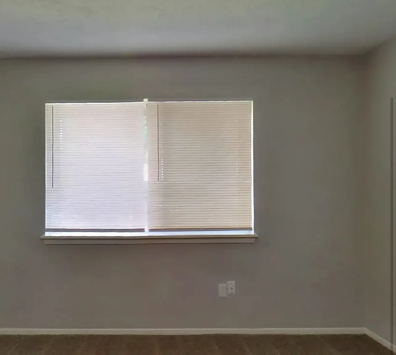 3 bed, 1138 sqft, $2,518 — Photo 3