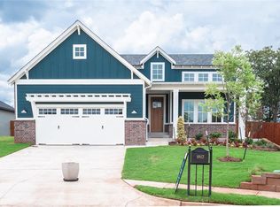 1917 Charter St, Edmond, OK 73034