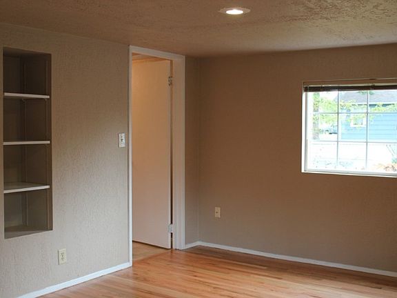 Master bedroom view 2, door leads to full bath