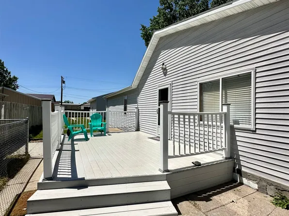 1406 Blaine St, Norfolk, NE 68701