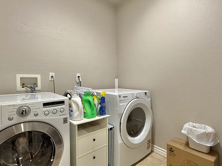 10620 Canyon Grove Trl — Photo 33