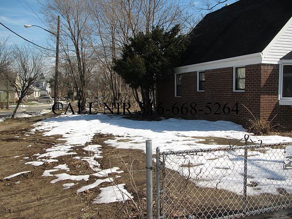 2nd image of 13305 143rd St
