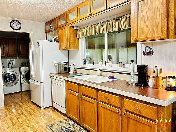 3rd image of 1638 Blackfoot Ct