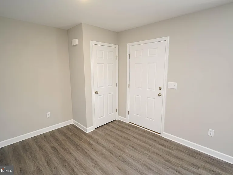 621 Cedar St — Photo 8