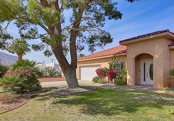 3rd image of 2088 E Joyce Dr