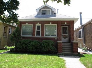 5739 W Eastwood Ave, Chicago, IL 60630