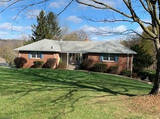 6 Havens Rd, Wantage, NJ 07461