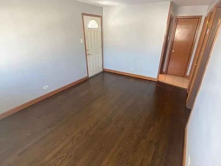 9200-16 S Spaulding Ave — Photo 6
