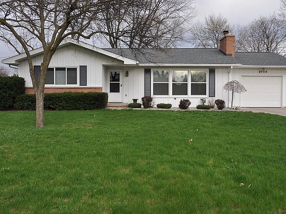 2nd image of 2708 Wellesley Dr
