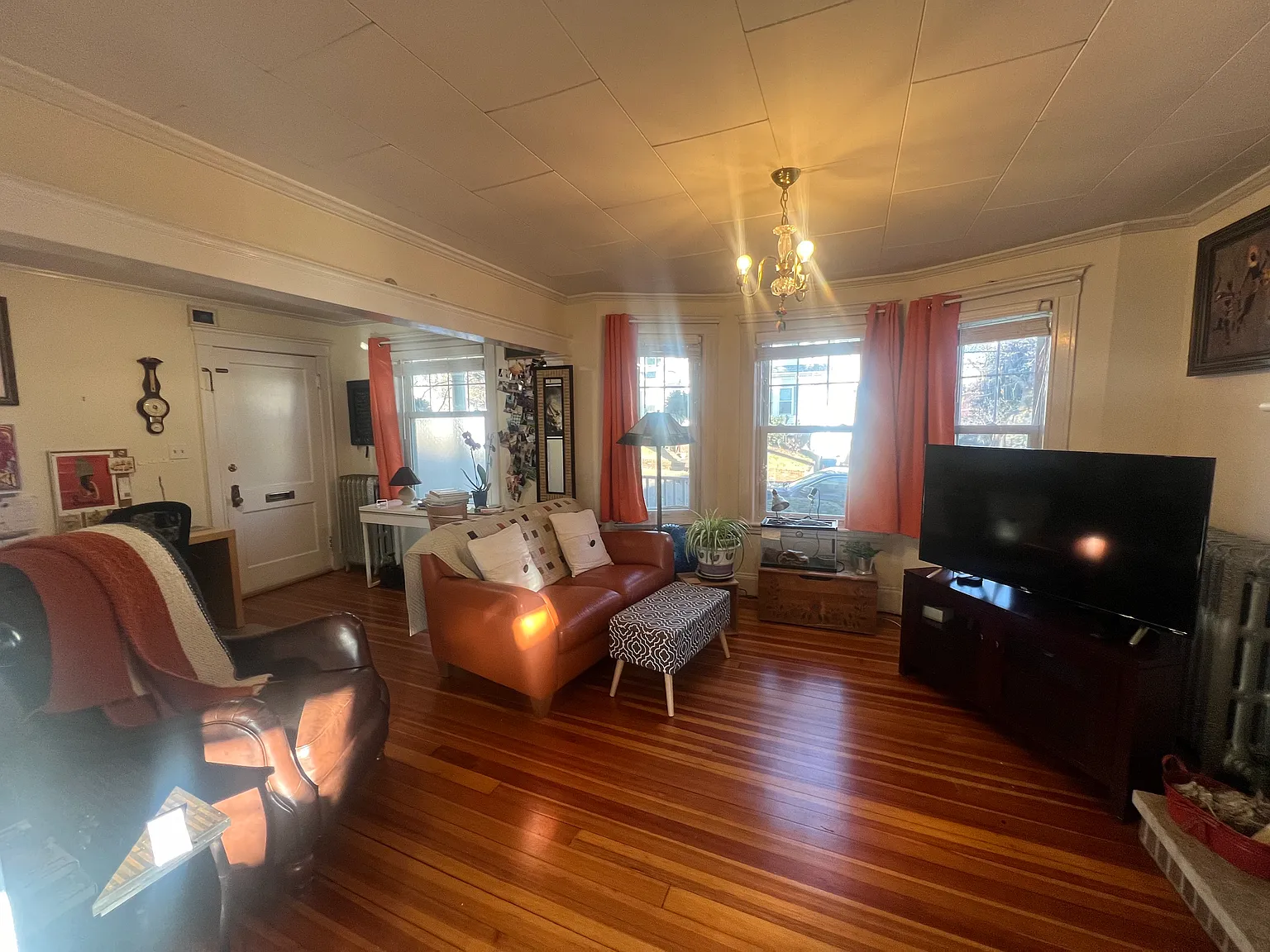 1 bed, 950 sqft, $2,700 — Photo 4
