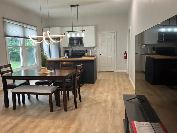 509 Carlton Ave #A, Durham, NC 27701