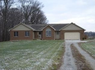 6197 N Crown Hill Rd #R, Orrville, OH 44667