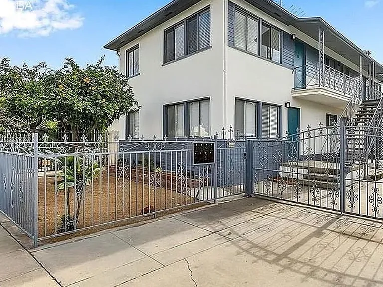 4138 Perlita Ave #1B — Photo 11