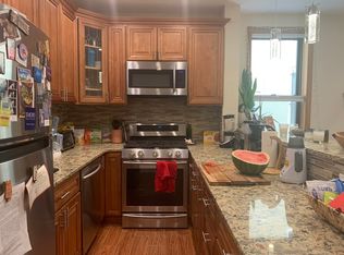21-70 36th St #1F, Astoria, NY 11105