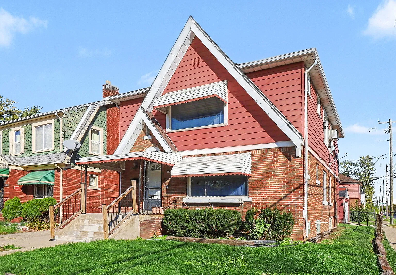 13900 Ohio St — Photo 4
