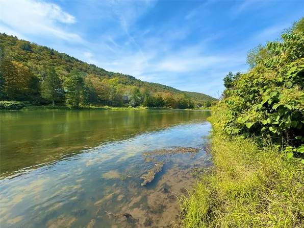 10-48 Evans Rd, Hancock, NY 13783