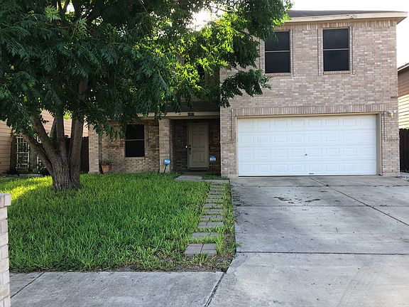 5th image of 3901 Drury Dr