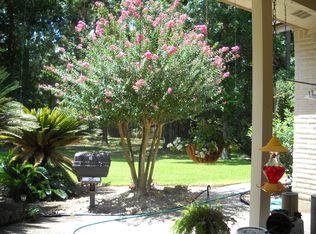 2107 Golden Pond Dr, Kingwood, TX 77345