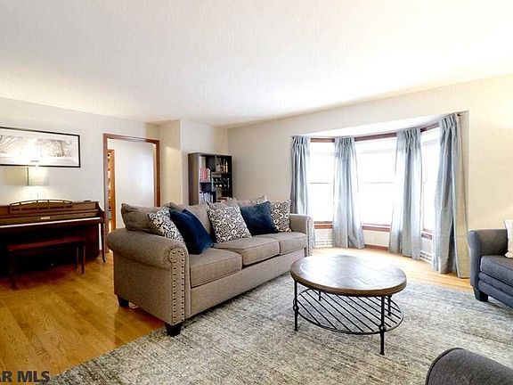5th image of 619 Severn Dr